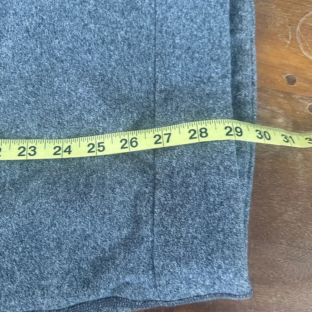 Lululemon Women's Gray Car‎ Coat size M?